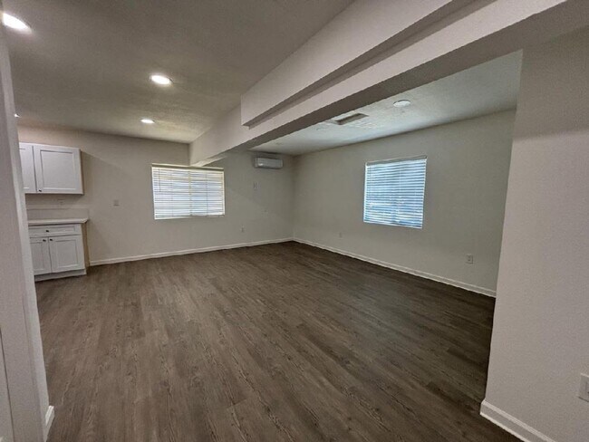 Foto del edificio - 12790 Lambeth St