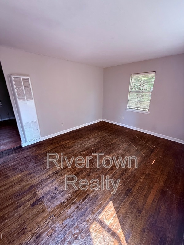 Photo - 4427 Ryan St House