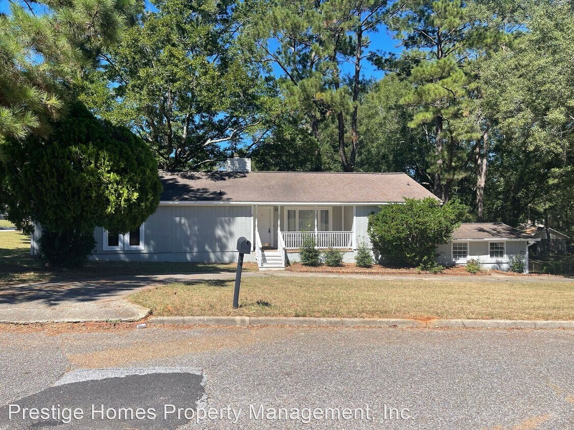 Primary Photo - 2 br, 2.5 bath House - 401 E Emerald