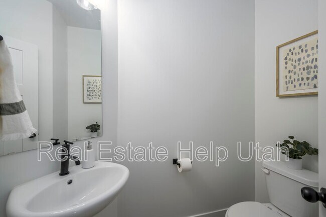 Foto del edificio - 2887 Red Velvet Ln