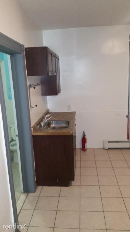 Building Photo - 58 Voorhees St