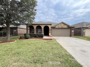 Building Photo - 9109 Tumbleweed Dr