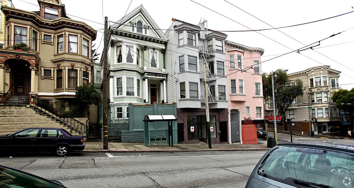 Building Photo - 657-659 Fillmore St