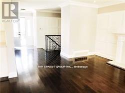 Building Photo - 557 The Kingsway