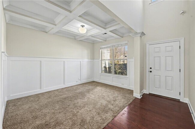 Building Photo - 5340 Rialto Way