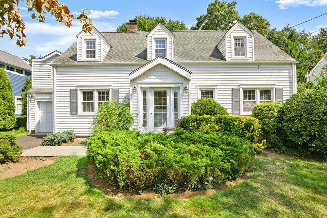 Foto del edificio - 13 Linwood Ave