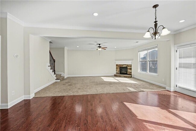 Building Photo - 5340 Rialto Way