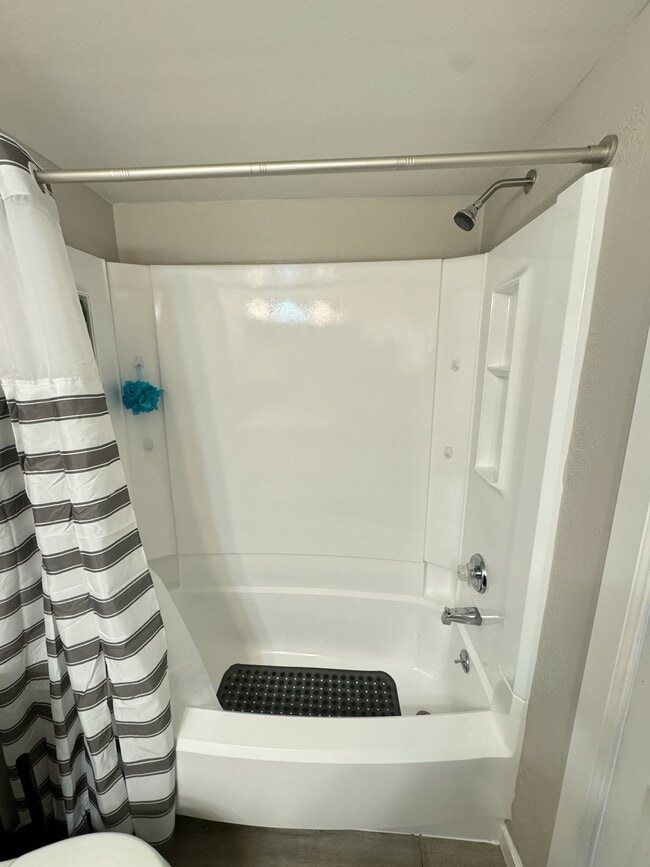 Photo - 17074 E Tennessee Dr (Aurora, CO) Apartment