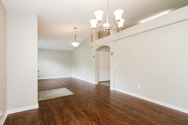Building Photo - 13839 Riverpath Grove Dr