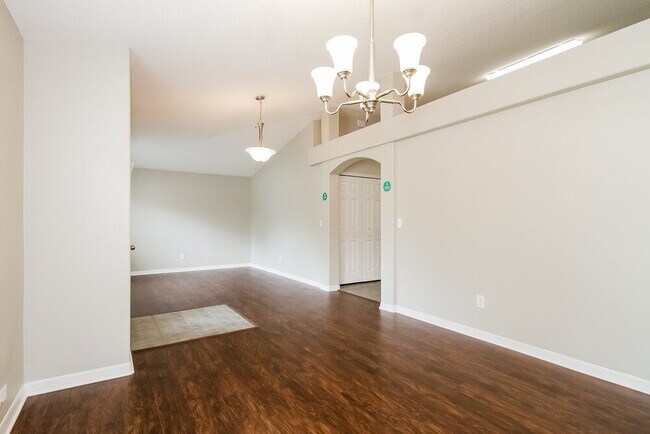 Foto del edificio - 13839 Riverpath Grove Dr