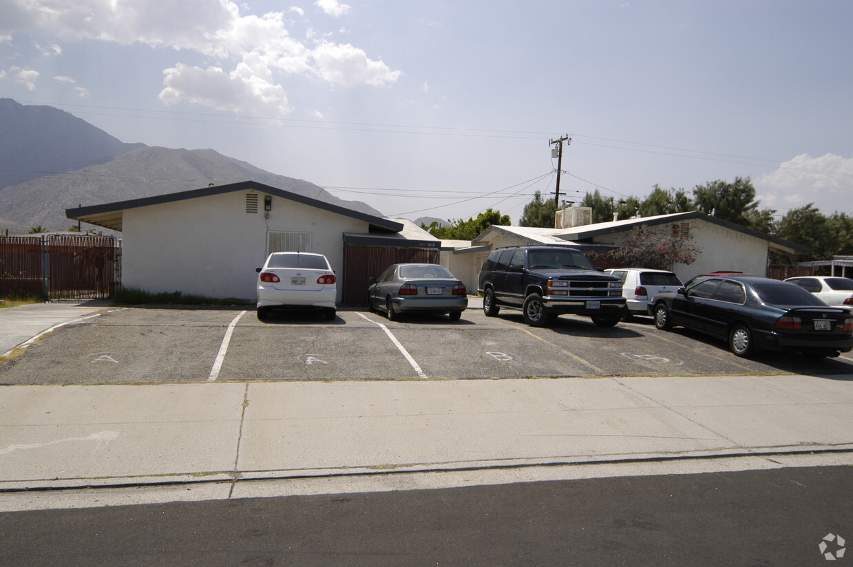 Primary Photo - 3867-3897 El Dorado Blvd