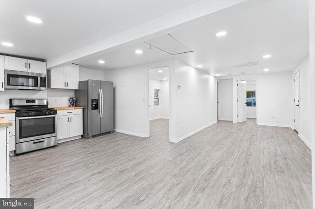 Building Photo - 55 1st Ave