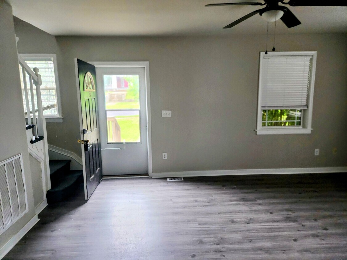 Foto principal - 314 Dundee Ave