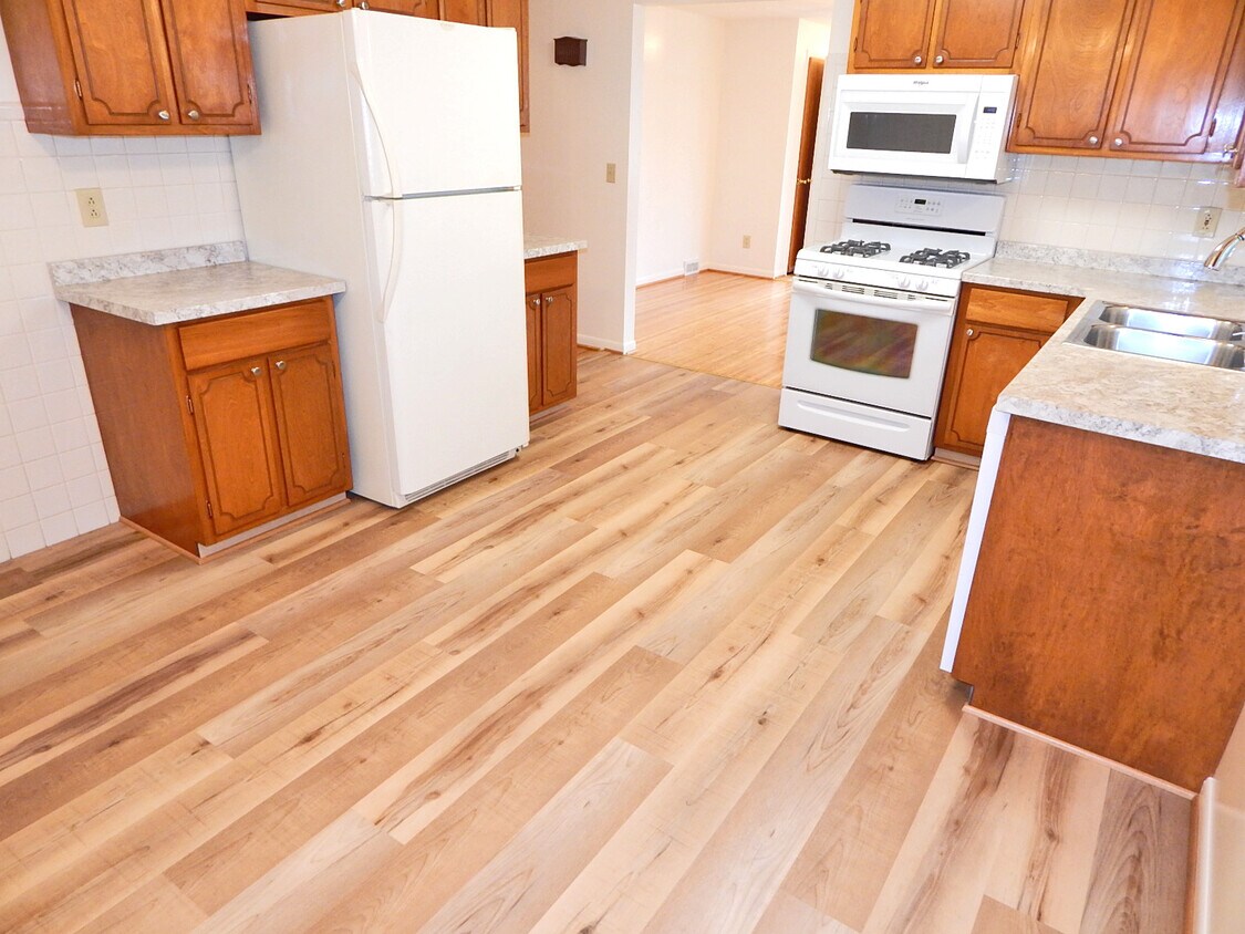 Foto principal - 132 Independence St