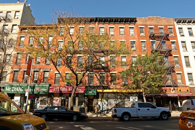 Building Photo - 661 Tenth Ave