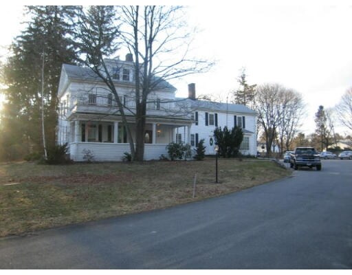 Foto del edificio - 349-353 East St
