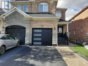 Building Photo - 3198 Cabano Crescent