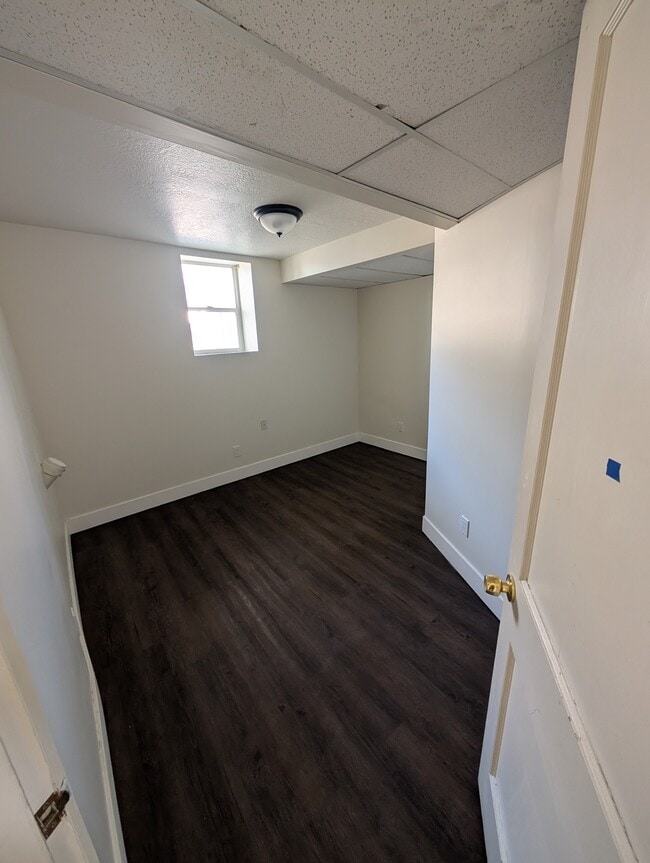 Foto del edificio - 353 N 100 E