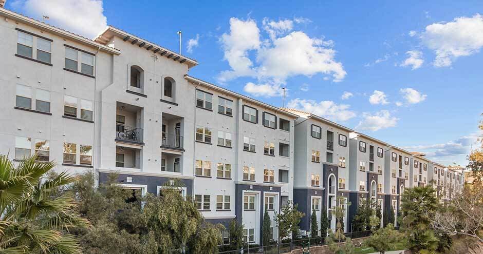 Iconic on Alvarado: Off-Campus Student Housing - Iconic on Alvarado: Off-Campus Student Housing