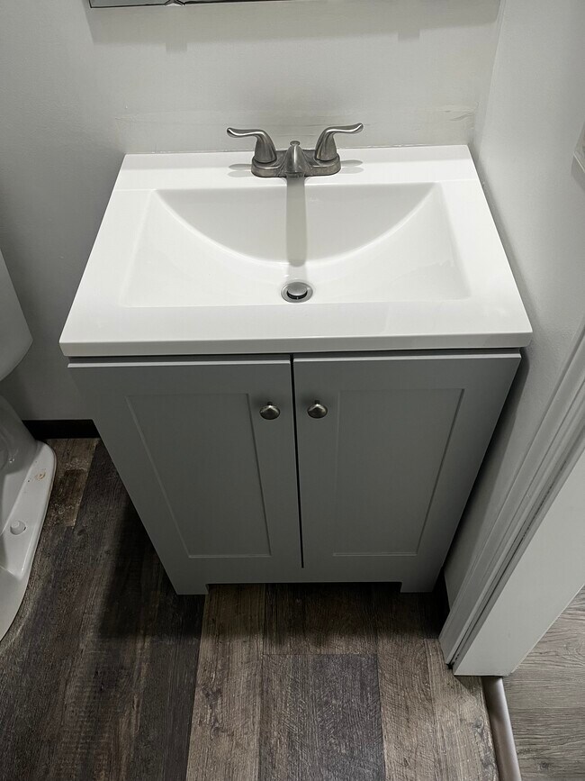 Foto del edificio - 52 Nathan Drive