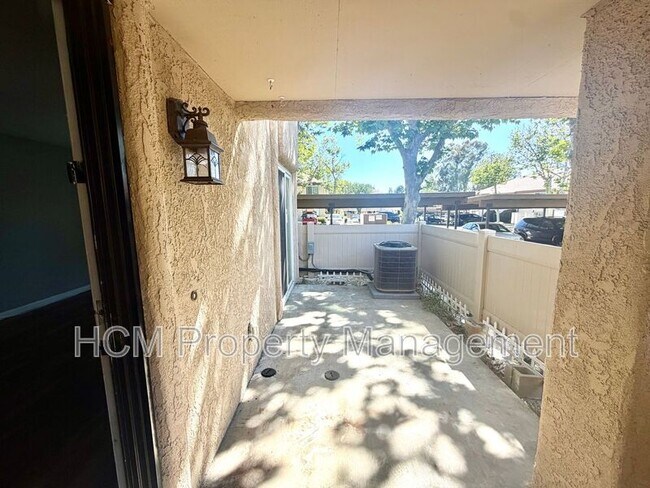 Foto del edificio - 25652 Rimgate Dr