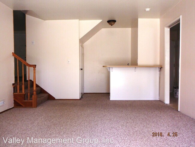 Building Photo - 4 br, 3 bath House - 6686 Mt. Hope Dr.