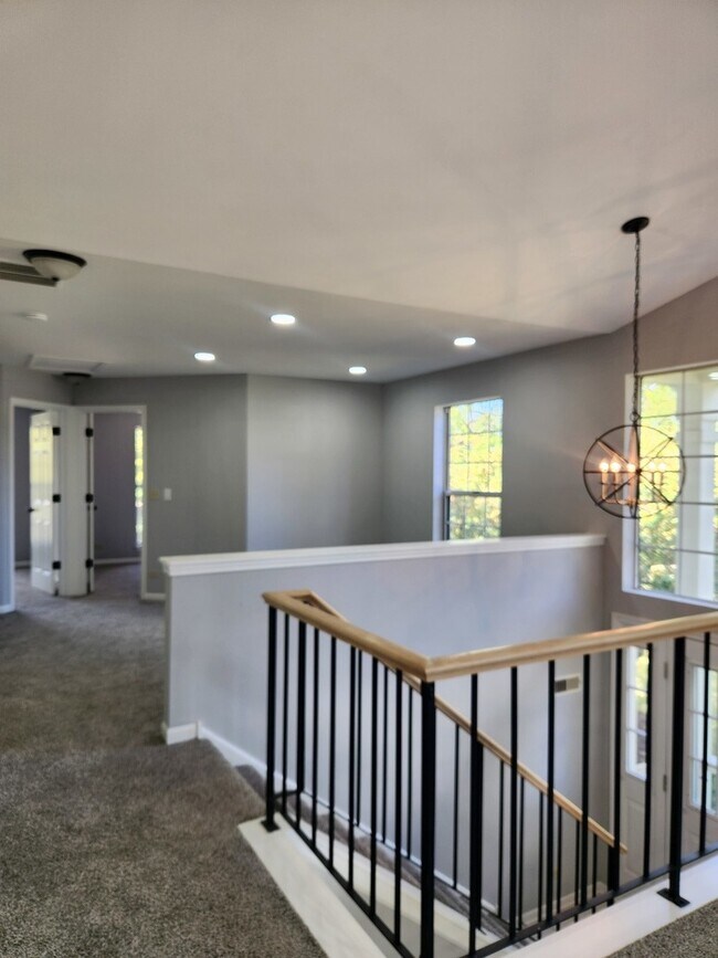 Foto del edificio - 2753 S Cedar Glen Dr