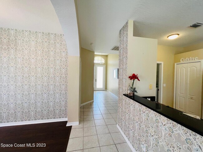 Foto del edificio - 152 Babylon Ln