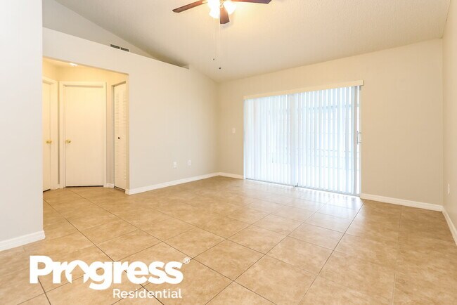 Building Photo - 303 Crayford Pl