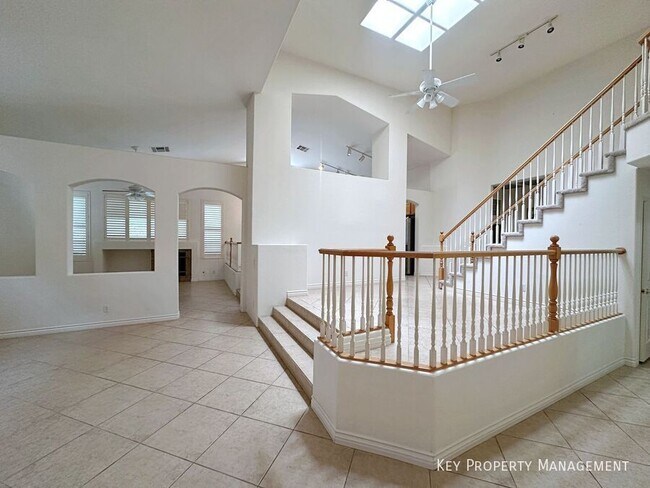 Foto del edificio - 2109 Fawn Ridge St