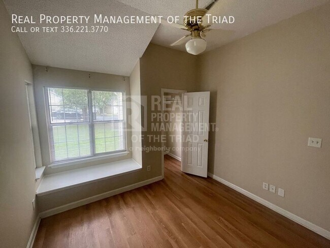 Foto del edificio - 3 Bedroom, 2 Bath Single Family Home in Gr...