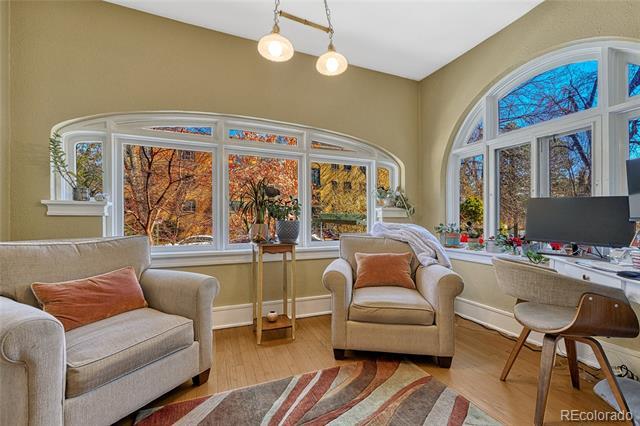 Foto principal - 861 N Humboldt St