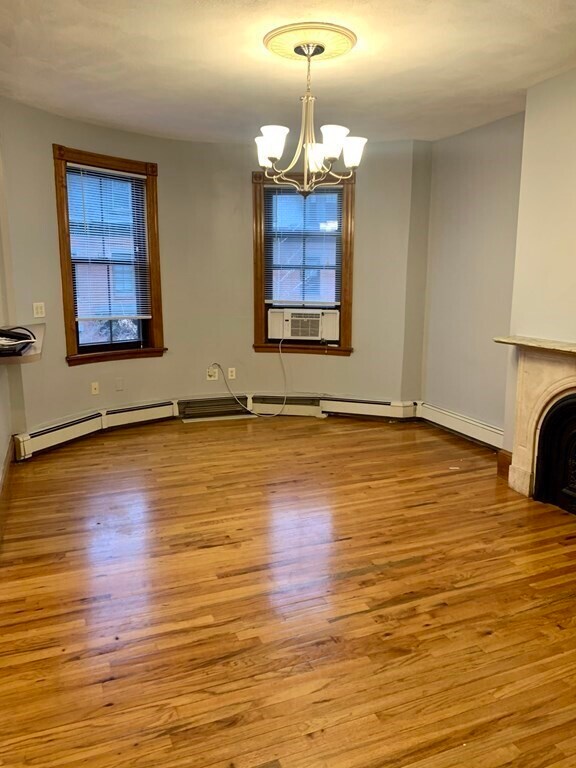 Foto del edificio - 95 E Brookline St