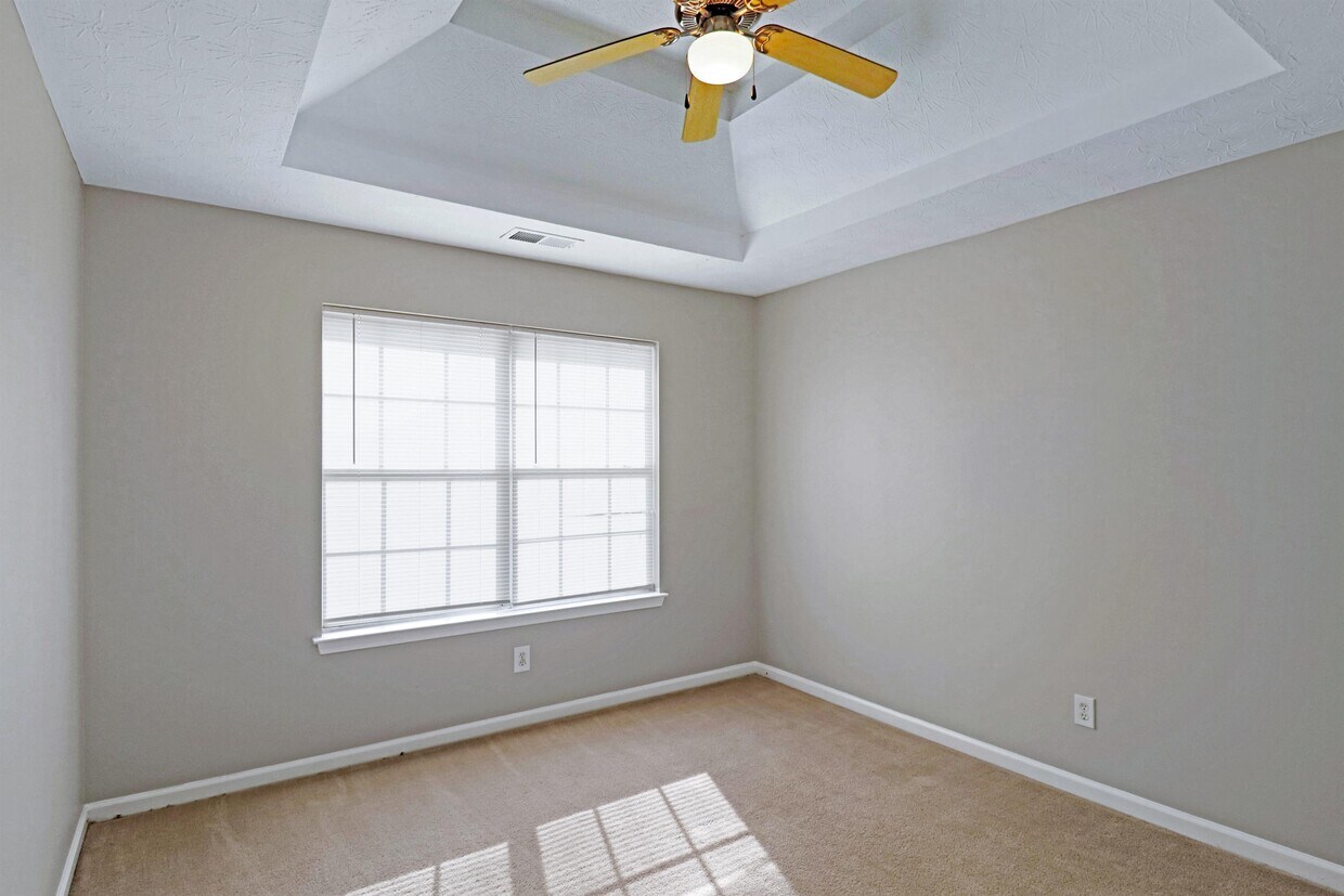 Foto principal - 1310 Labrador LaneBEDROOM 2B - 809594