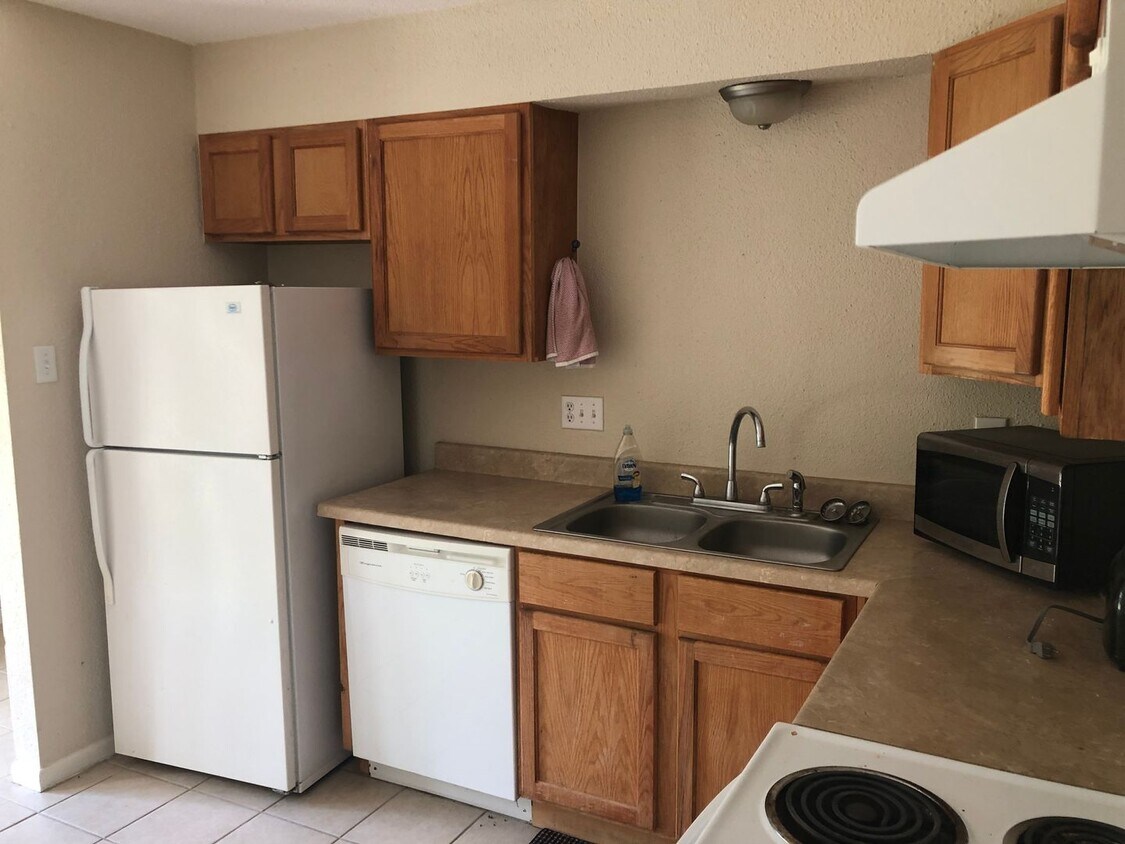 Foto del edificio - College Station -2 Bedroom 1 Bath duplex, ...