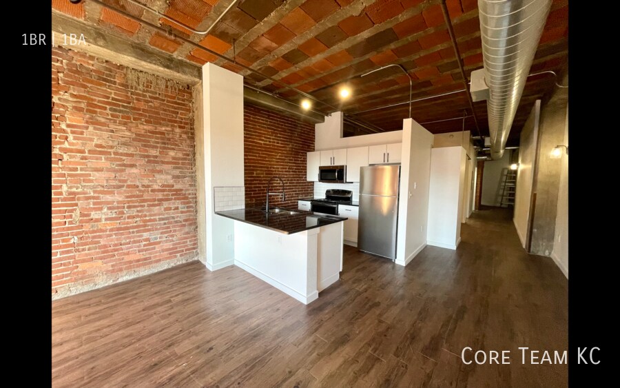 Foto principal - Large Studio for Rent in River Market!