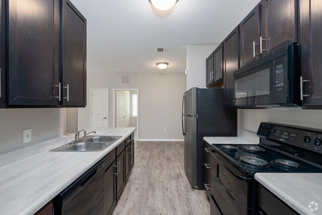 Interior Photo - Stallion Pointe Apartments