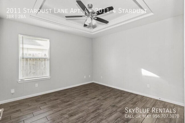 Foto del edificio - 2011 Stardust Ln