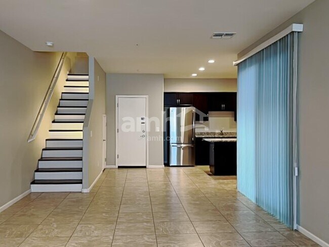 Foto del edificio - 20725 W Point Ridge Rd