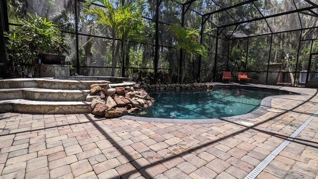 Building Photo - 183 Hibiscus Ln