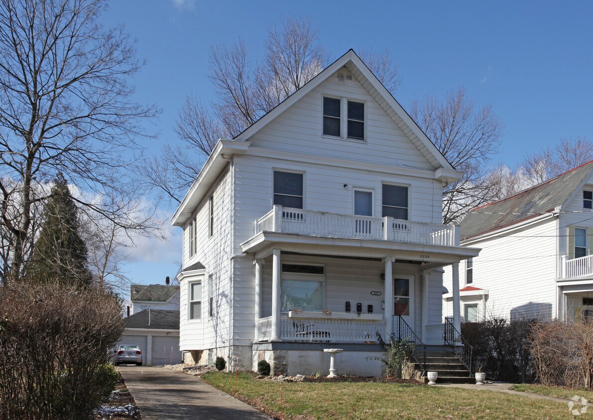 Primary Photo - 2225 Adams Ave