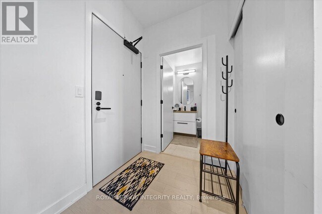 Photo du bâtiment - 560-560 Rideau St