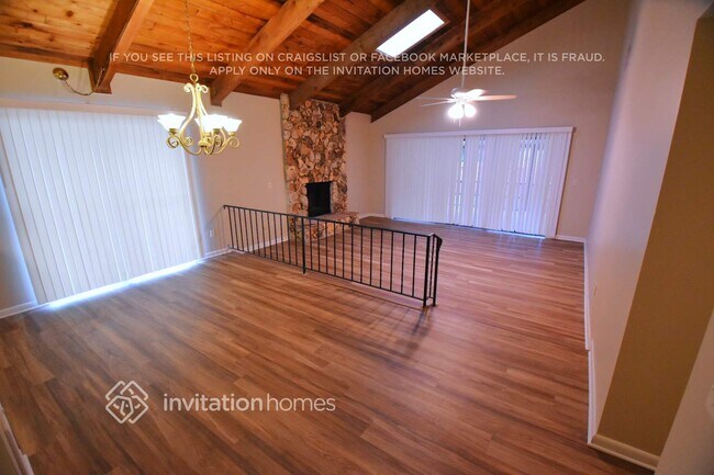 Foto del edificio - 1030 Weathered Wood Cir
