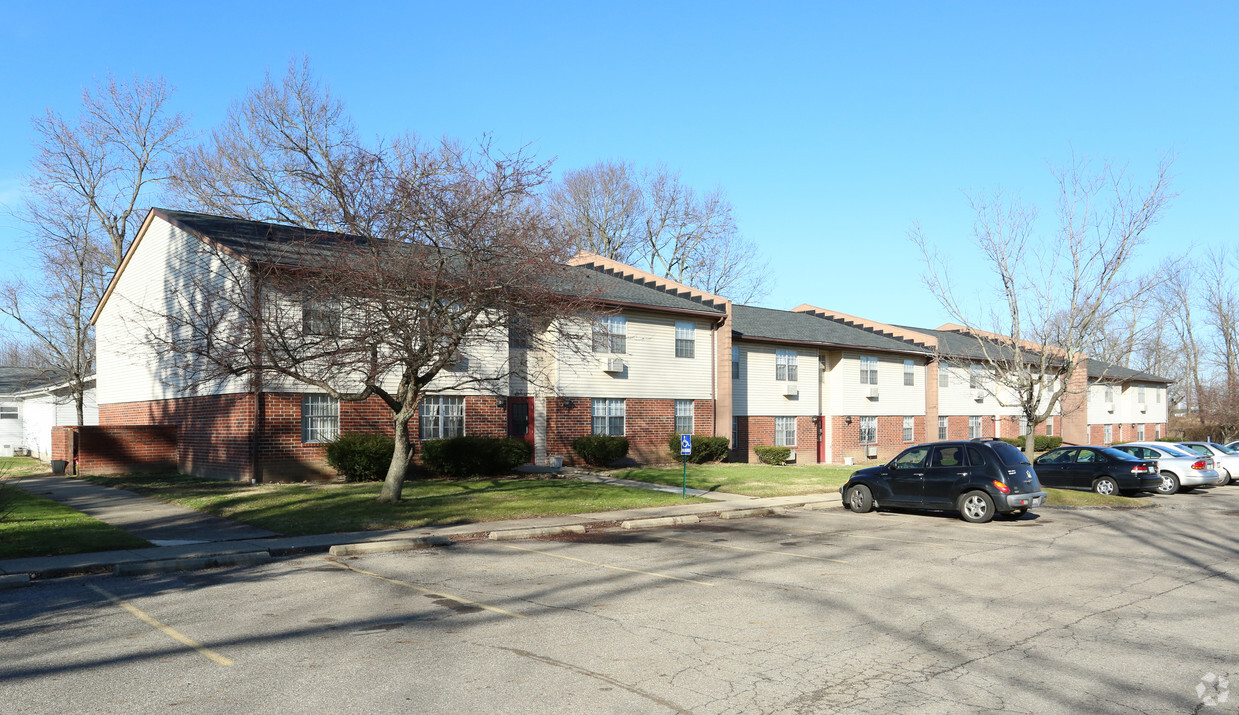 Hebron Heights - Apartments In Hebron, Oh 