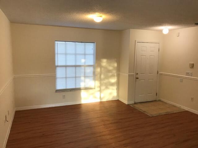 Foto del edificio - 1149 SW Dorchester St