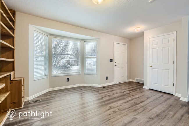 Building Photo - 725 N 1010 W, Pleasant Grove, UT, 84062
