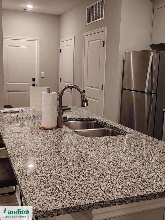 Foto del edificio - 120 SW 148th Dr