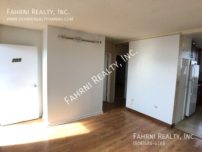 Building Photo - recently remolded 2 bedroom in the harbor ...