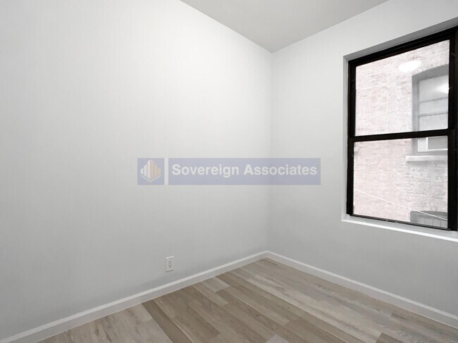 Foto del edificio - 182 Claremont Avenue