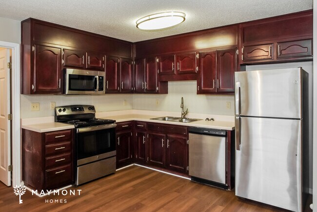 Foto del edificio - 12661 Dickens Ln